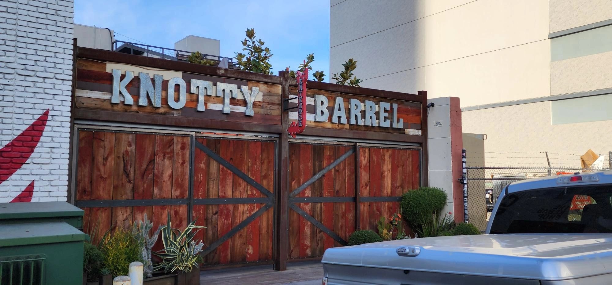 Knotty Barrel